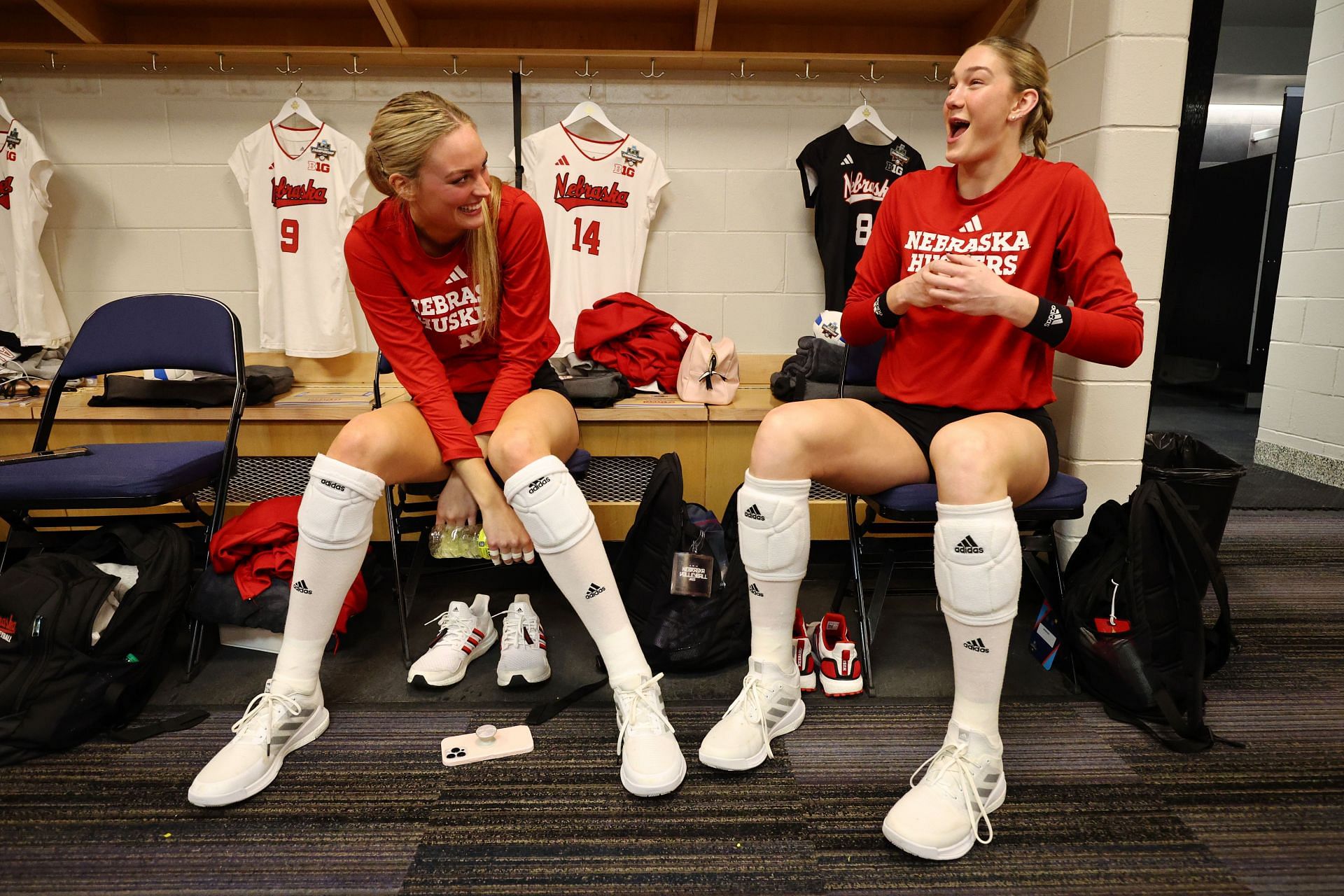 Andi Jackson (R) at the 2023 Division I Women's Volleyball Championship - Source: Getty